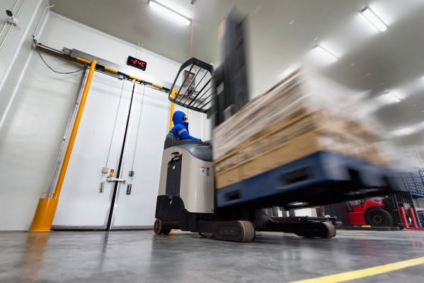 pallet plastico em frigorifico