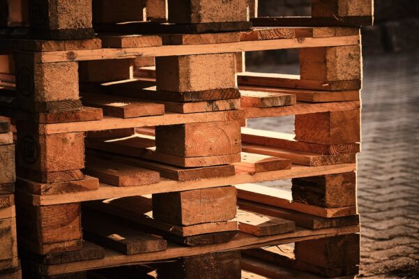 Riscos dos pallets de madeira