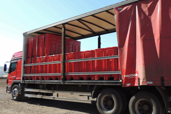 Compare tipos de contentores, entre rígidos e flexíveis._Tecnotri