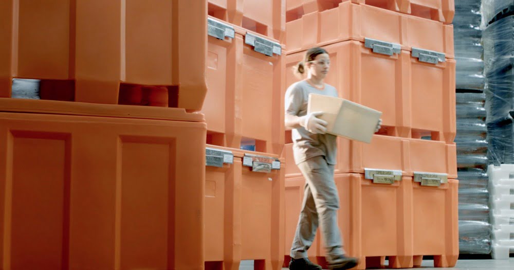 Como fazer o correto transporte e armazenamento de produtos perecíveis