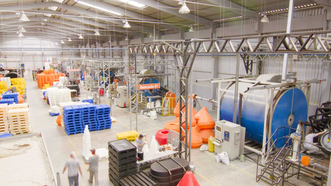 Saiba por que escolher plásticos rotomoldados