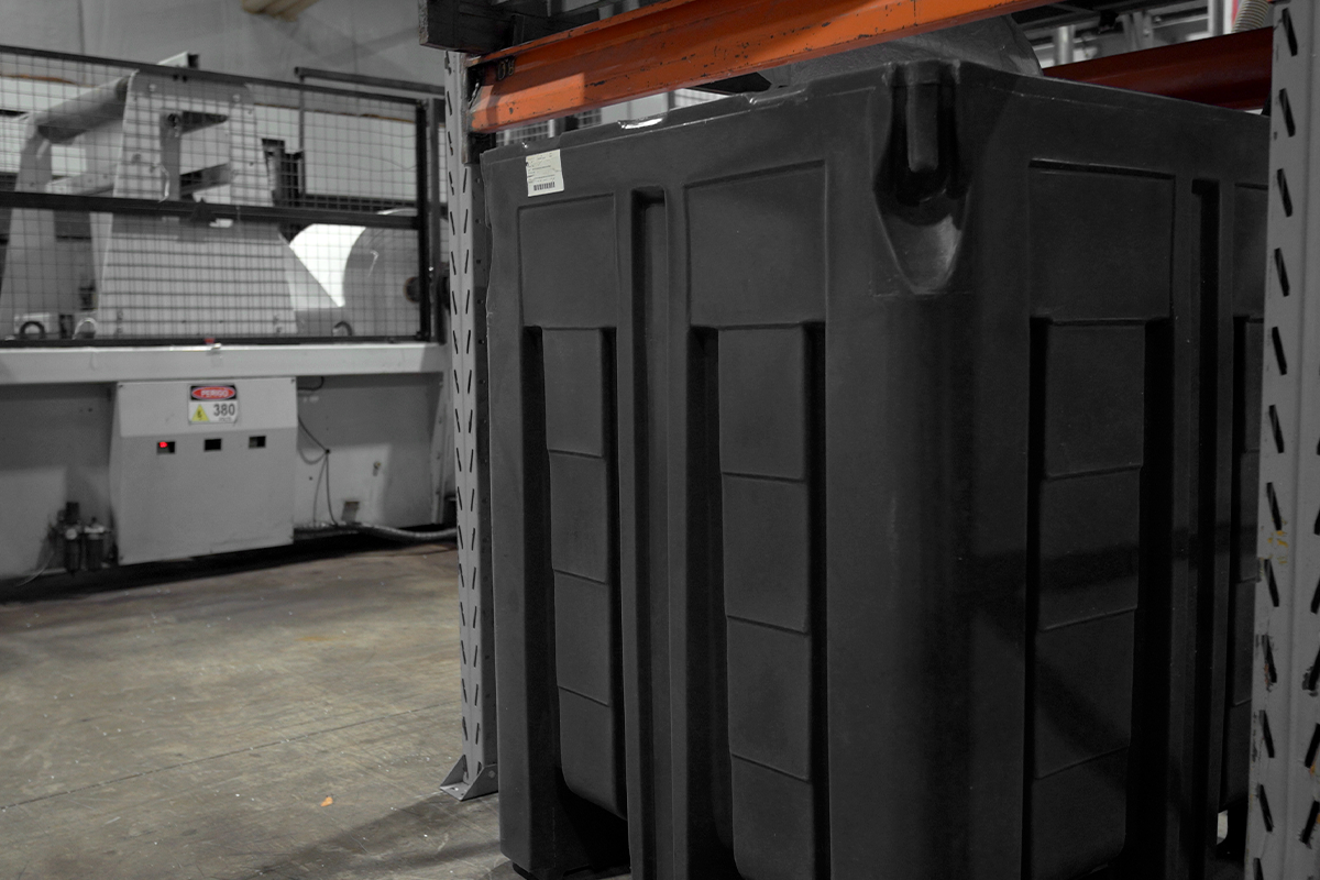 Contentores rígidos: como reduzir custos e impacto ambiental na indústria?